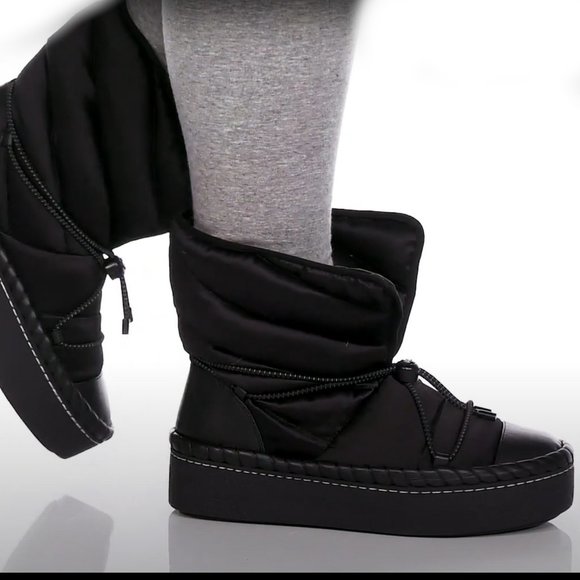 Tory Burch LEATHER TRIM SHEARLING LINING Sleeping Bag Boot BOOTIES 7 8 8.5 9.5 - Picture 6 of 13